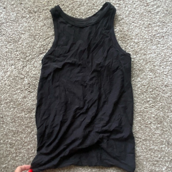 Black Lululemon tank top - Picture 2 of 3
